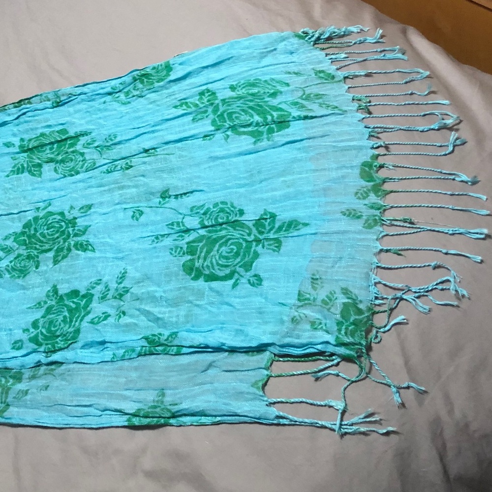 Scarf-one size